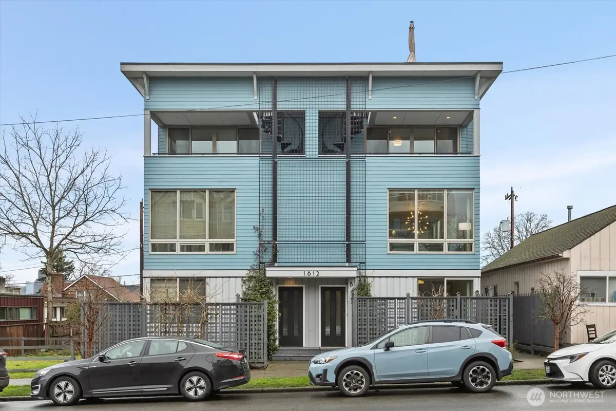 1612 California Avenue Sw #B, Seattle, WA 98116 - Image #1