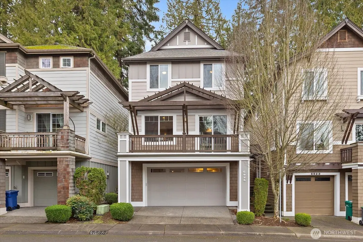 6825 156th Place Ne, Redmond, WA 98052 - Image #1