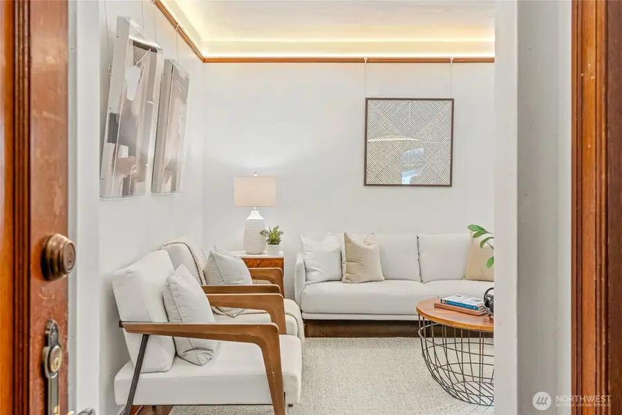 411 Boylston Avenue E #207, Seattle, WA 98102 - #3