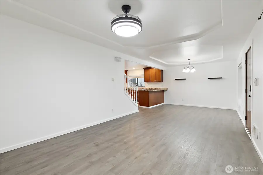 1211 9th Avenue Sw, Puyallup, WA 98371 - #3