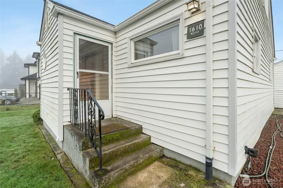 1610 Maine Street, Milton, WA 98354 - #3