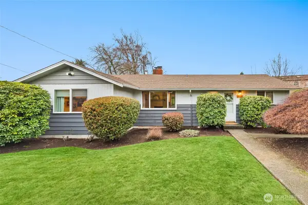 4726 Victor Street, Seattle, WA 98178