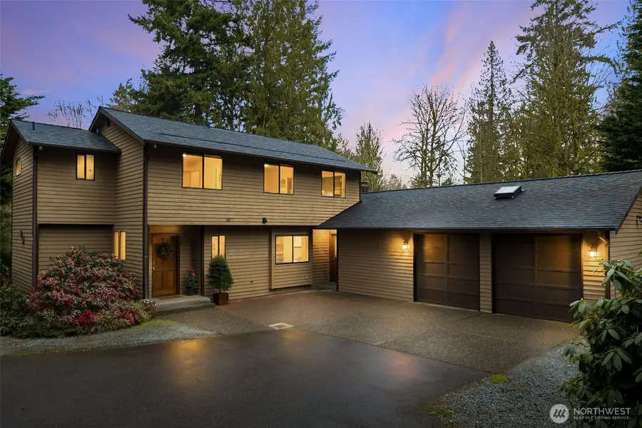 18557 W Lake Desire Drive Se, Renton, WA 98058 - #2