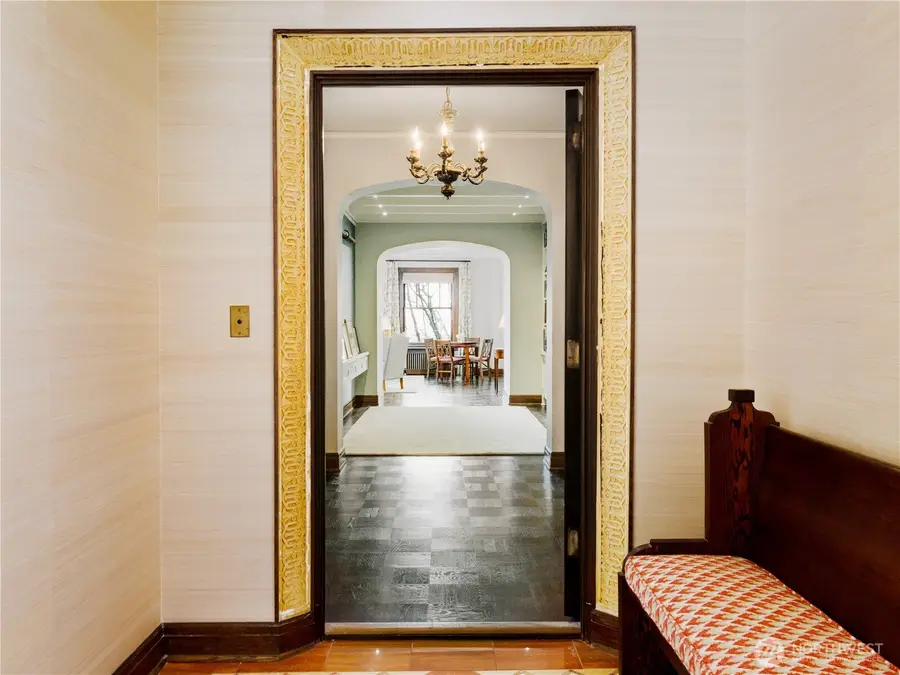 1223 Spring Street #300, Seattle, WA 98104 - #2