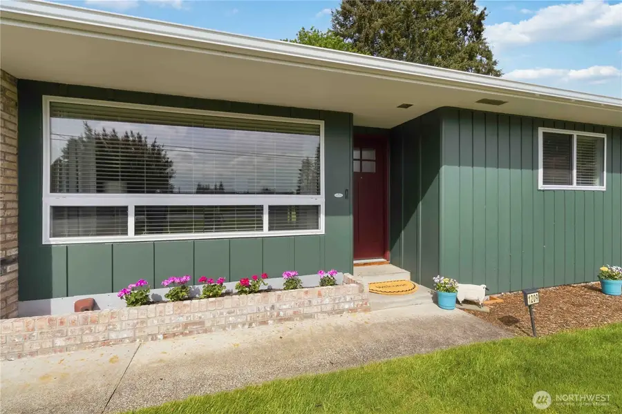 1209 Fieldcrest Avenue, Centralia, WA 98531 - #2
