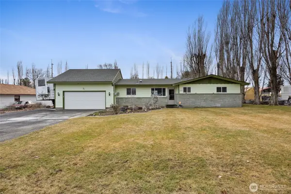 8507 NE Hillcrest Drive, Moses Lake, WA 98837