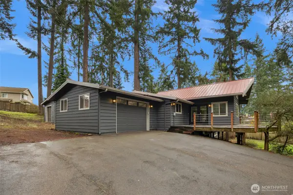 23619 5th Avenue W, Bothell, WA 98021