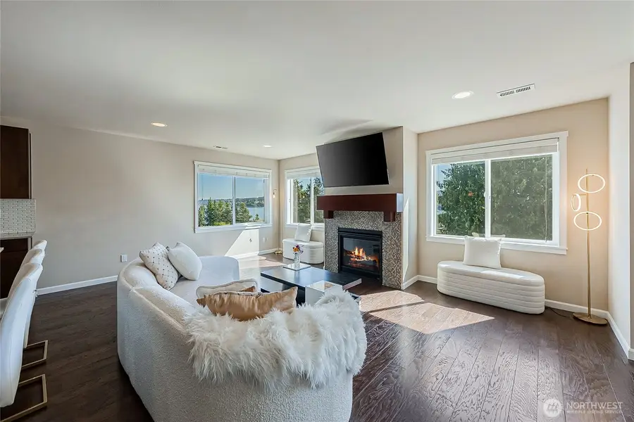 11501 87th Avenue S, Seattle, WA 98178 - #3