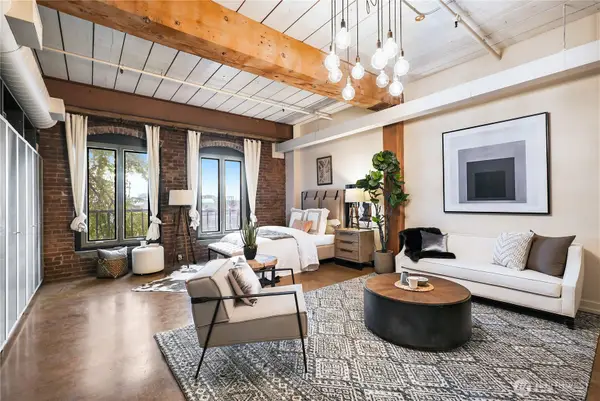 1507 Western Avenue #R102, Seattle, WA 98101