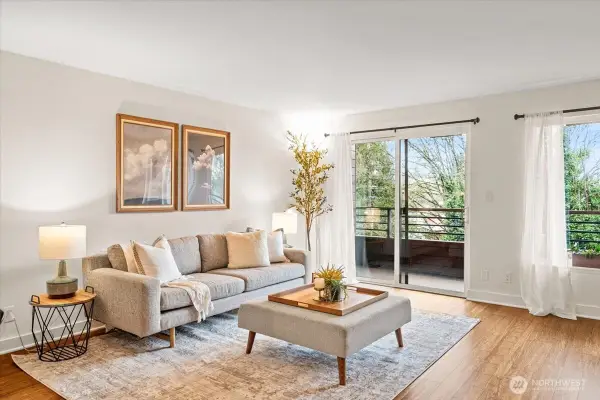 1717 5th Avenue N #103, Seattle, WA 98109