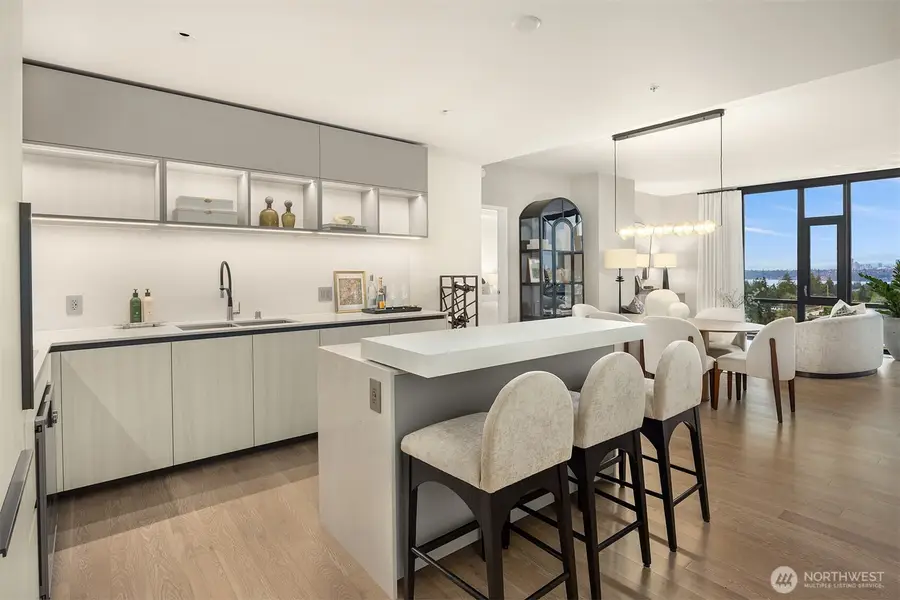 889 Avenue Square Ne #1702, Bellevue, WA 98004 - #3