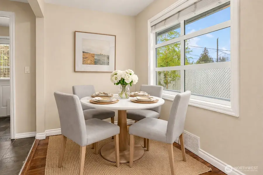 6741 34th Avenue Sw, Seattle, WA 98126 - #3