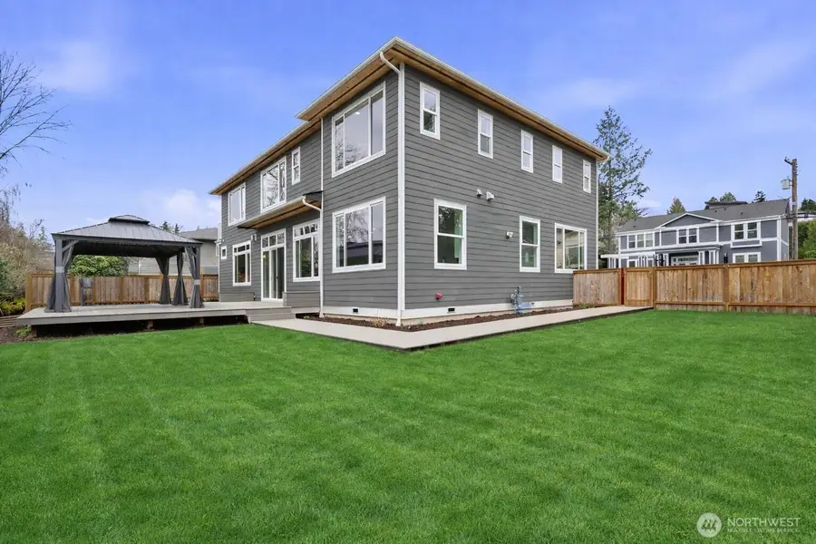 2423 63rd Ave Se, Mercer Island, WA 98040 - Image #3