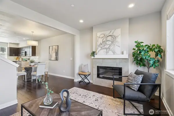 3230 148th Street Sw #C2, Lynnwood, WA 98087