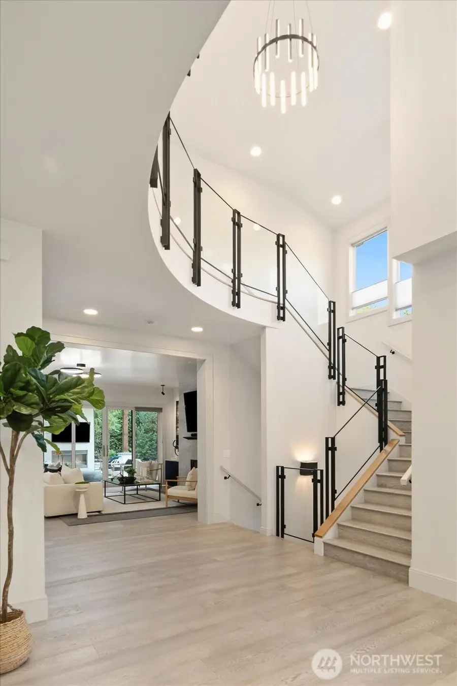 1717 99th Avenue Ne, Bellevue, WA 98004 - #3