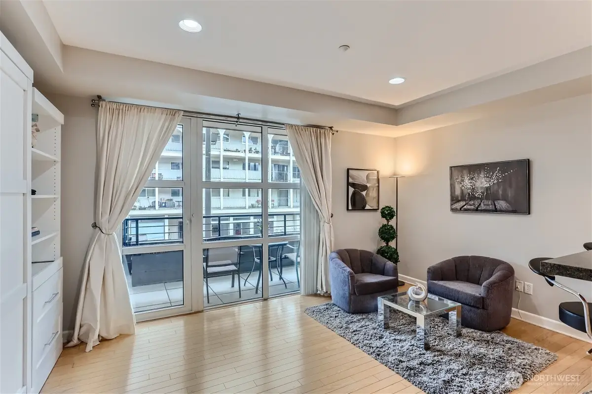 10047 Main Street #206, Bellevue, WA 98004 - #1