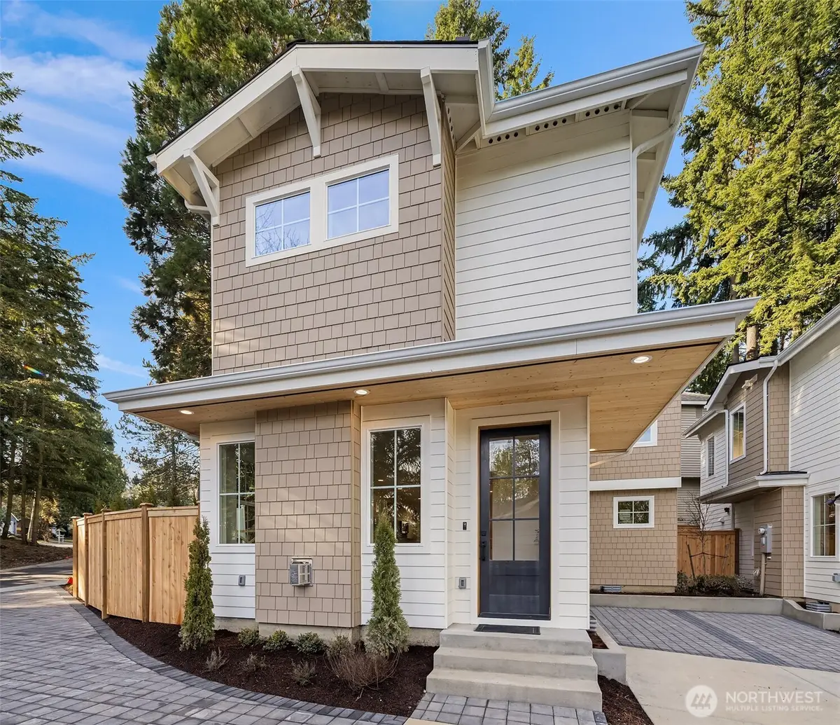 11810 NE 103rd Place, Kirkland, WA 98033 - Image #1