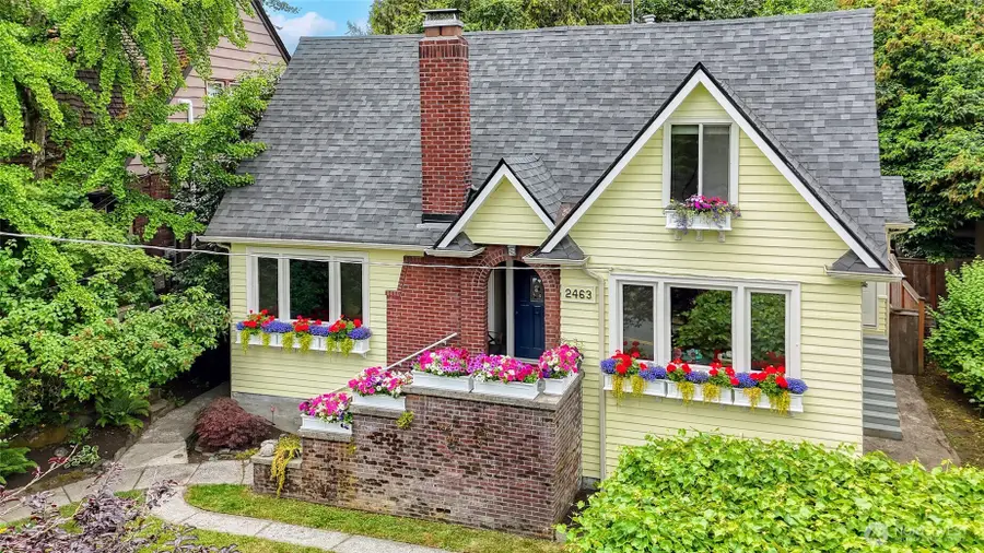 2463 26th Avenue E, Seattle, WA 98112 - #2