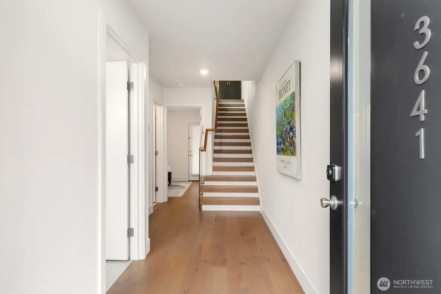 3641 Dayton Avenue N, Seattle, WA 98103 - Image #3