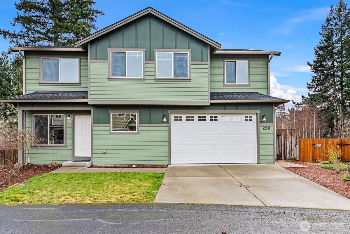 256 NE Tronson Circle, Bremerton, WA 98311 - #1