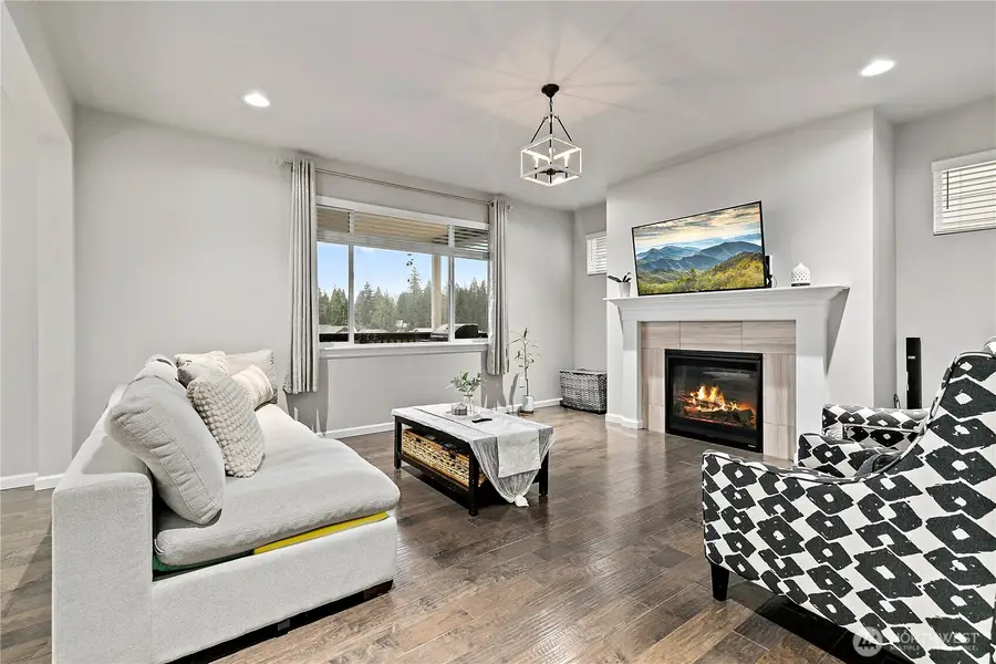 25714 207th Avenue Se, Covington, WA 98042 - Image #3