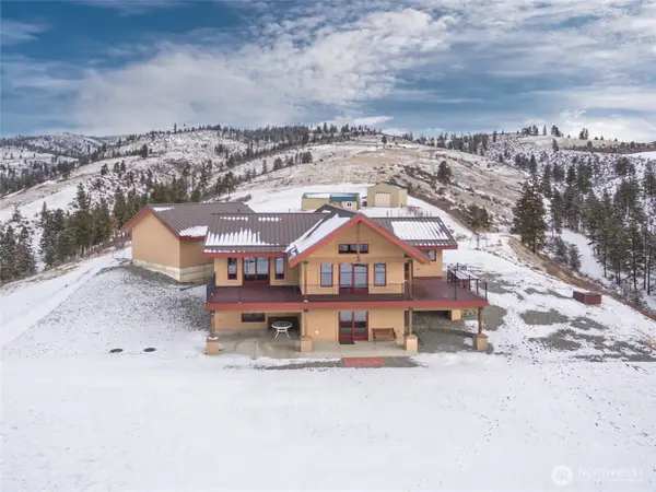 383 Foggy Canyon Road, Manson, WA 98831