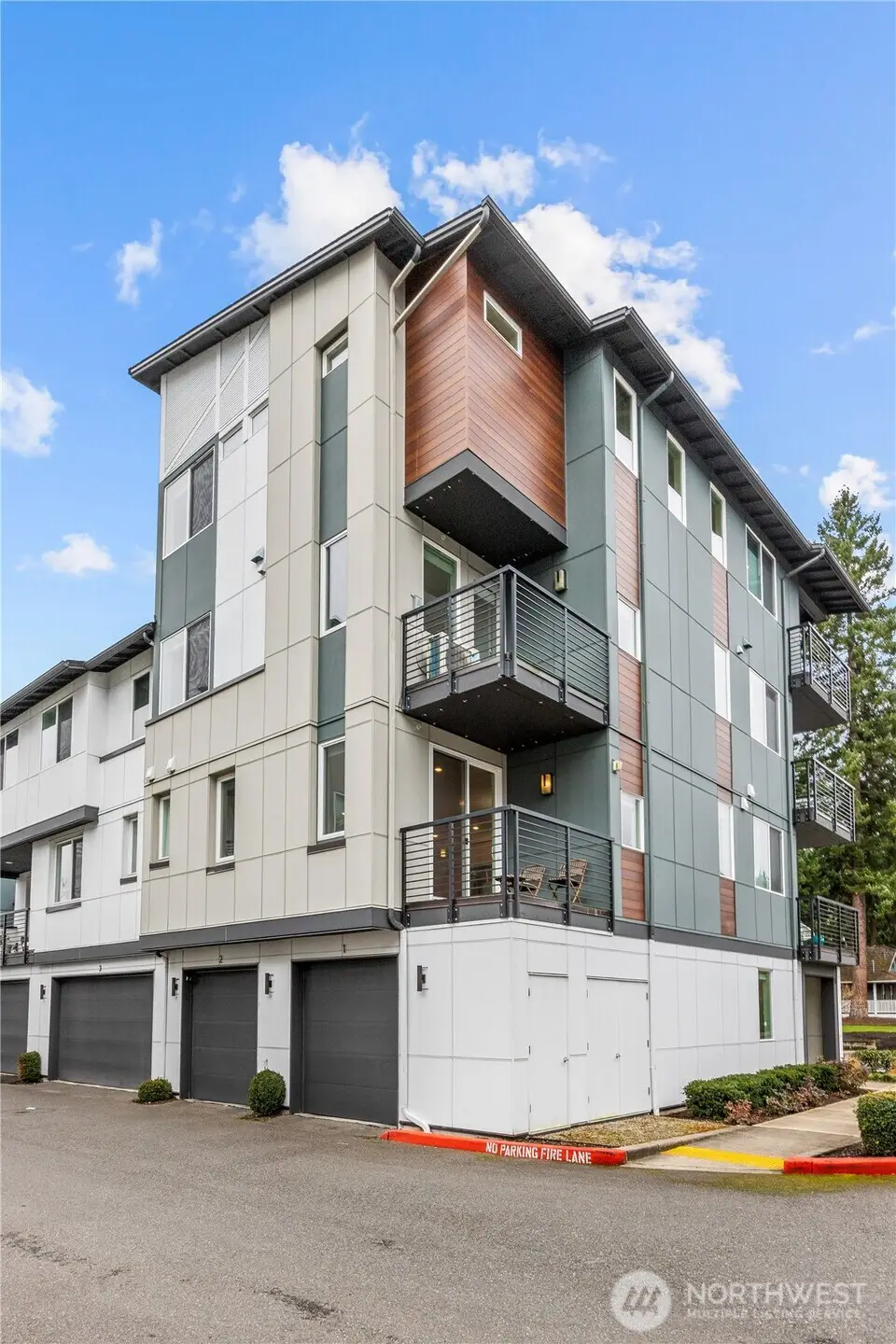 23103 NE 8th Street #E1, Sammamish, WA 98074 - #1