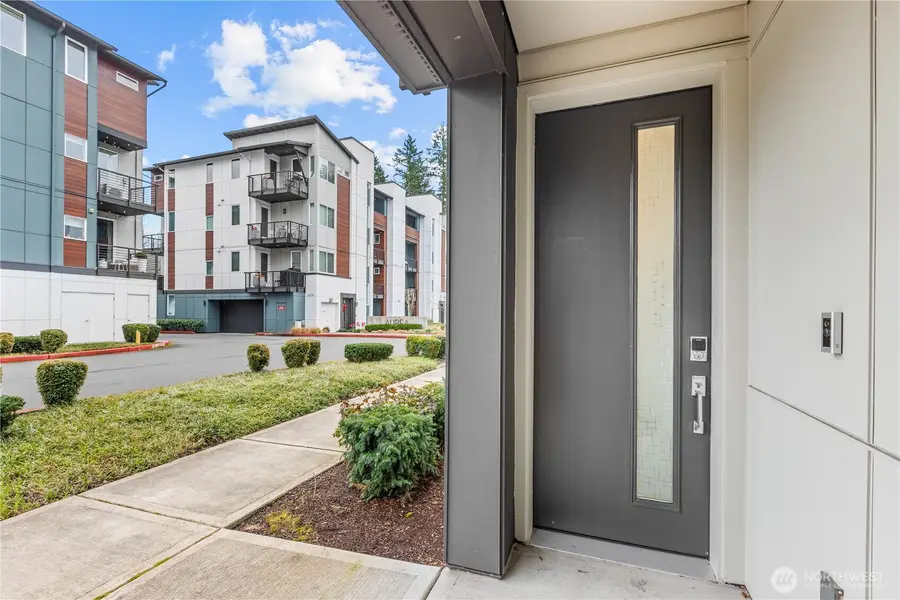 23103 NE 8th Street #E1, Sammamish, WA 98074 - #3