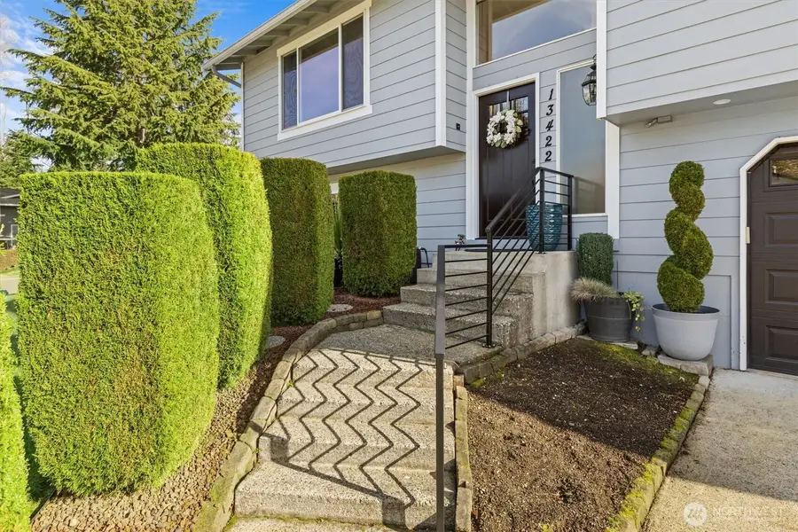 13422 128th Place Ne, Kirkland, WA 98034 - Image #2