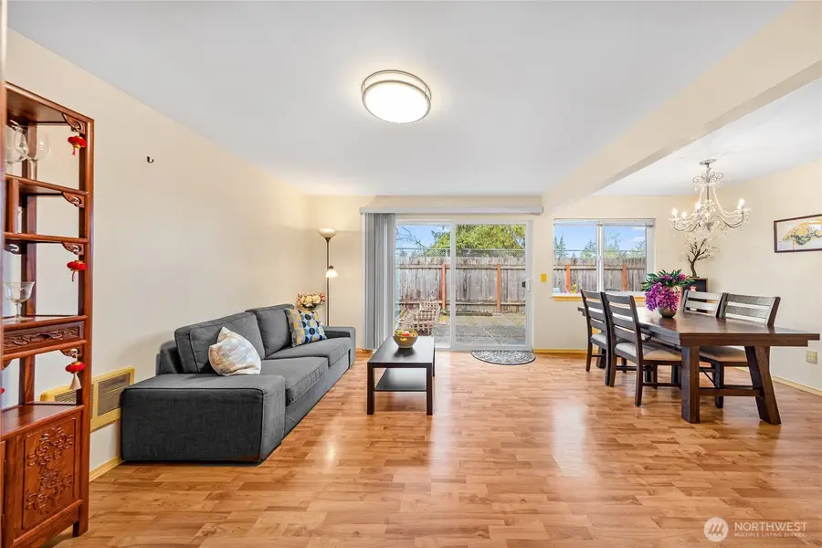 5713 122nd Place Se #165, Bellevue, WA 98006 - #3