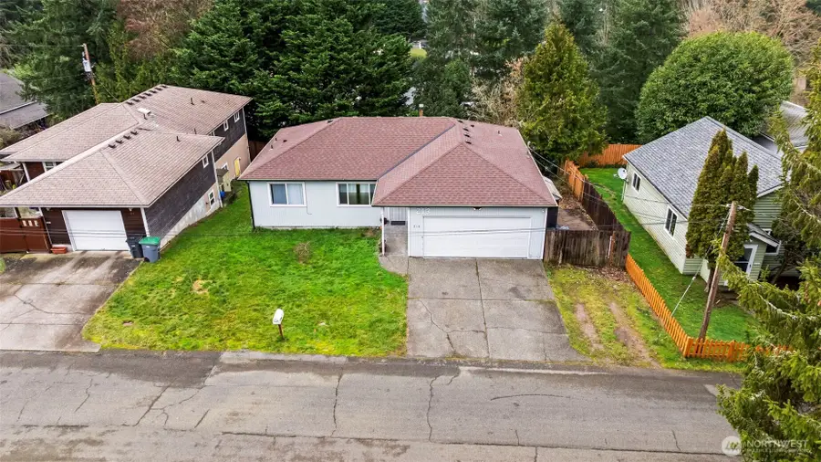 213 S Constitution Avenue, Bremerton, WA 98312 - #3