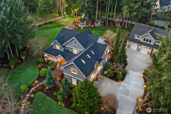 1051 Papago Drive, Fox Island, WA 98333