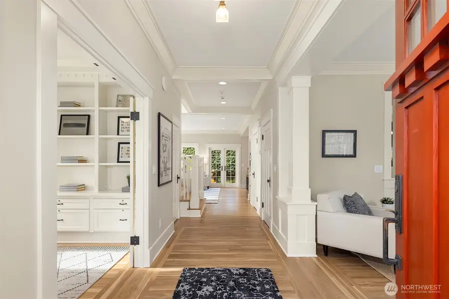 5113 47th Avenue Ne, Seattle, WA 98105 - #2