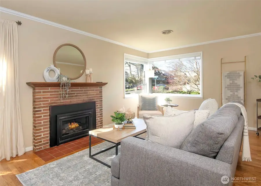 865 NW 75th Street, Seattle, WA 98117 - #3