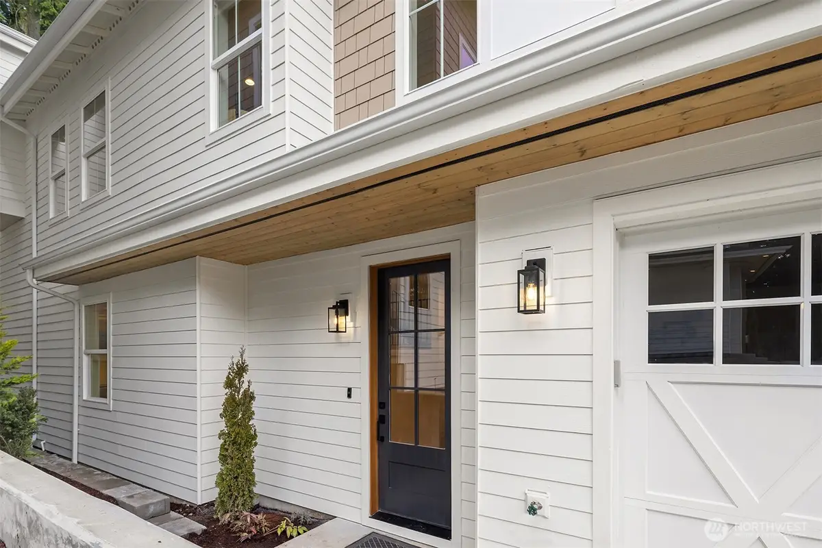 11814 NE 103rd Place, Kirkland, WA 98033 - Image #1