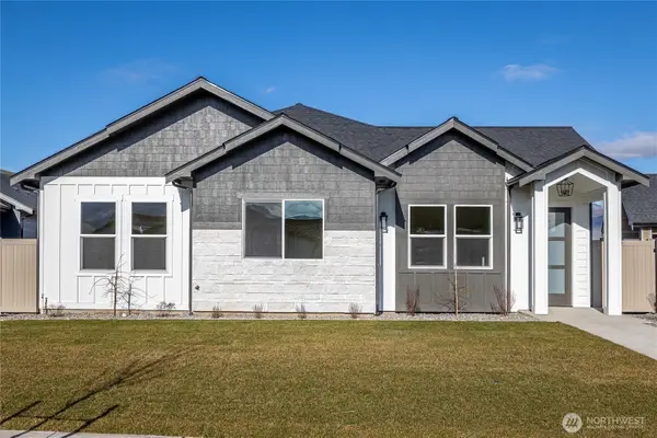 910 Racine Springs Drive, Wenatchee, WA 98801