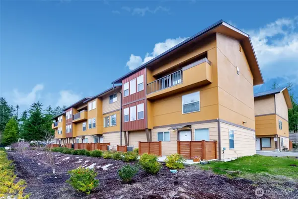 12228 SE Petrovitsky Road #2B, Renton, WA 98058