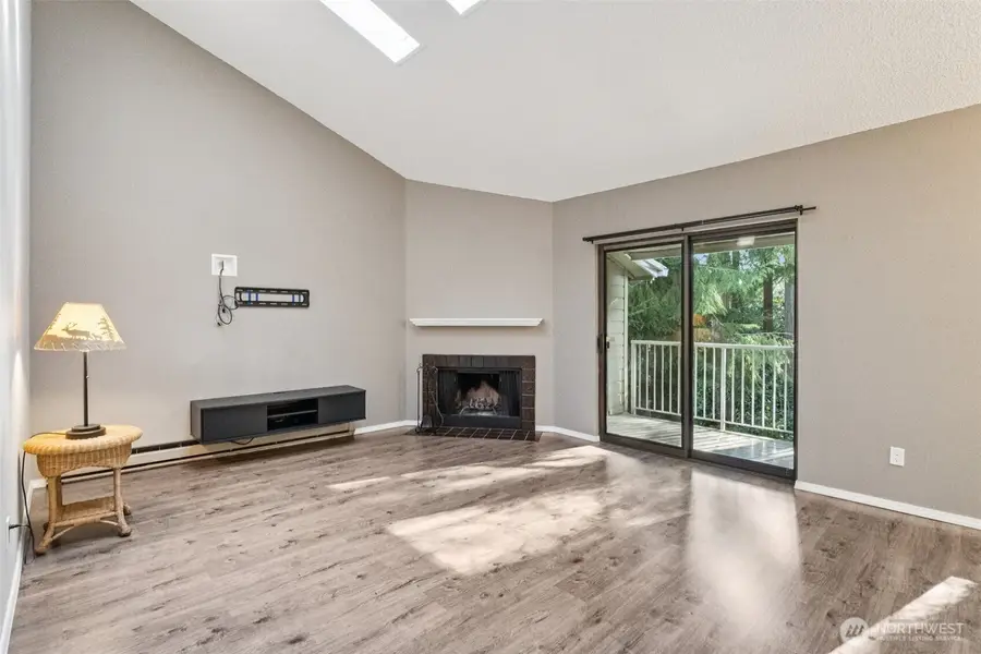 5502 220th Street Sw #D201, Mountlake Terrace, WA 98043 - #3