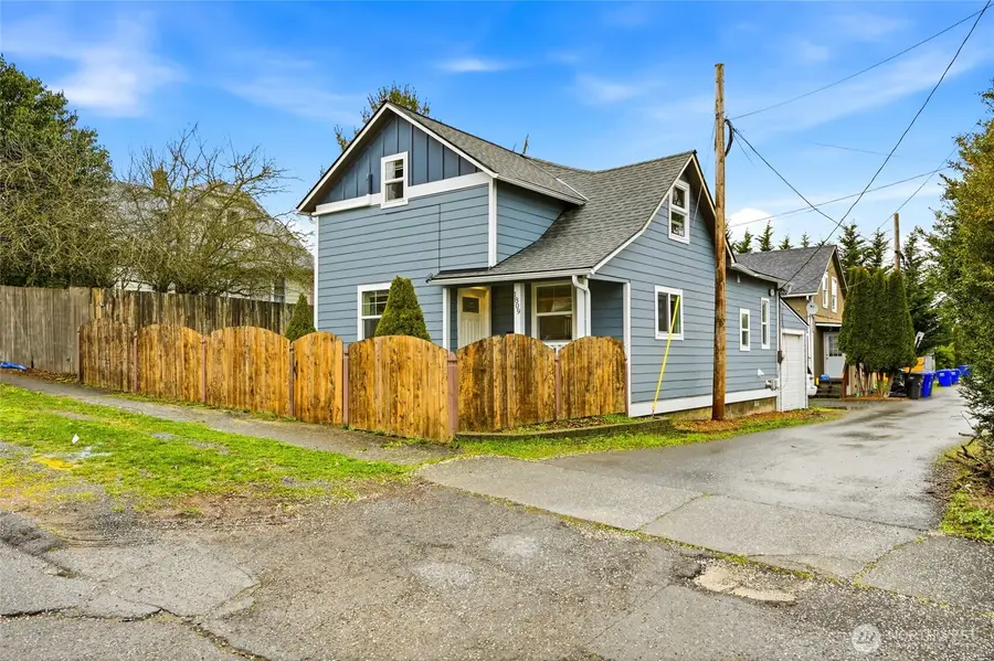 1809 21st Street, Everett, WA 98201 - #2