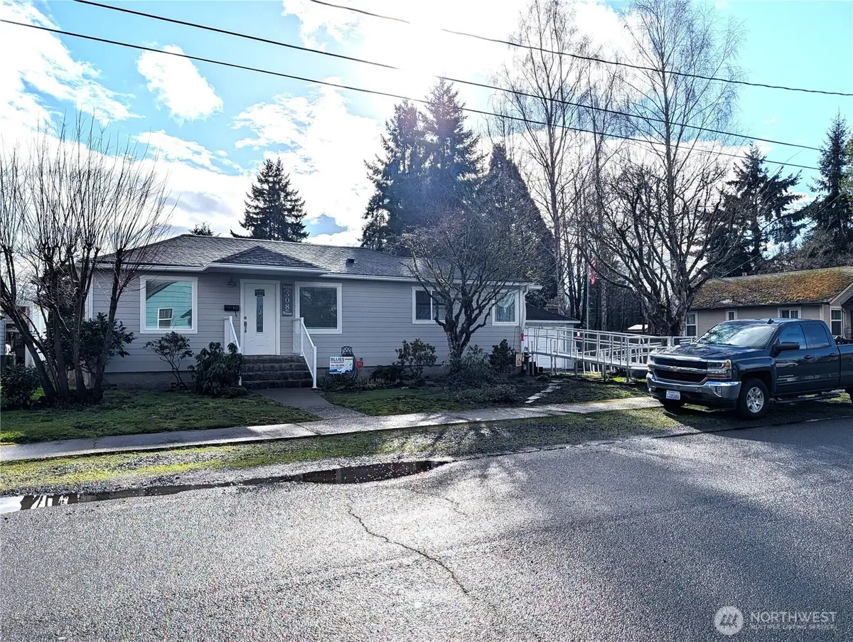 508 Jefferson Street, Centralia, WA 98531 - #1