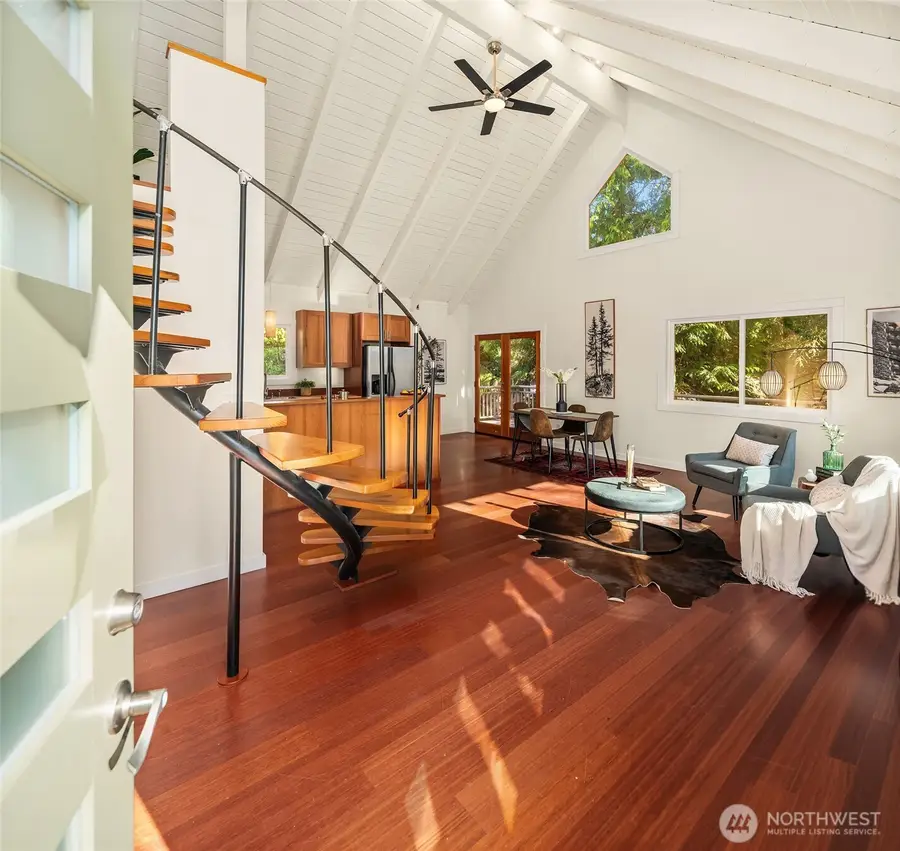 11022 Palisades Avenue Sw, Vashon, WA 98070 - #2