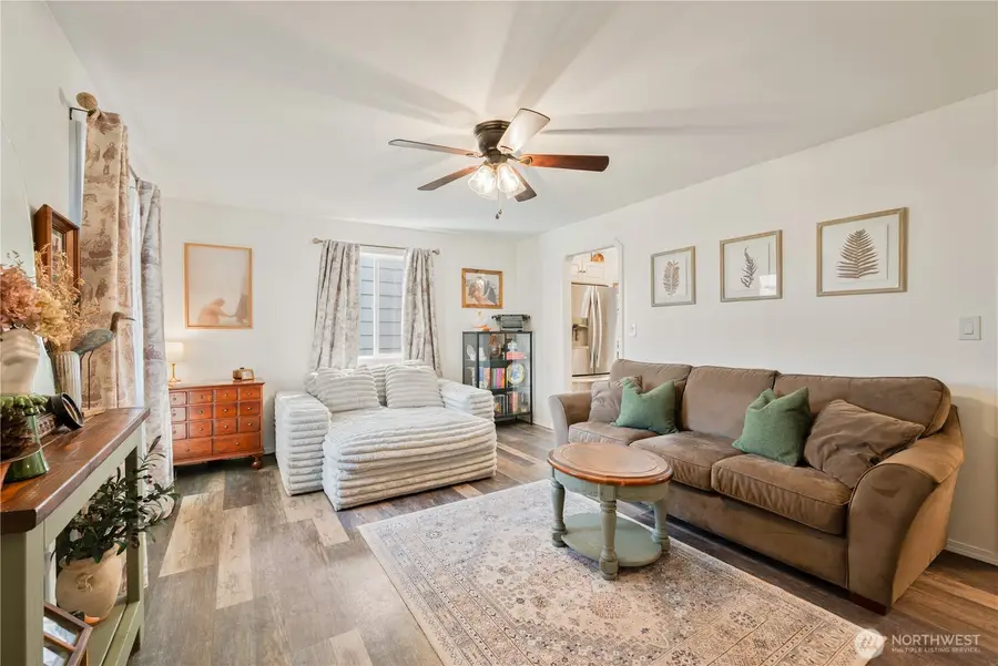 2829 Hemlock Street, Longview, WA 98632 - #3