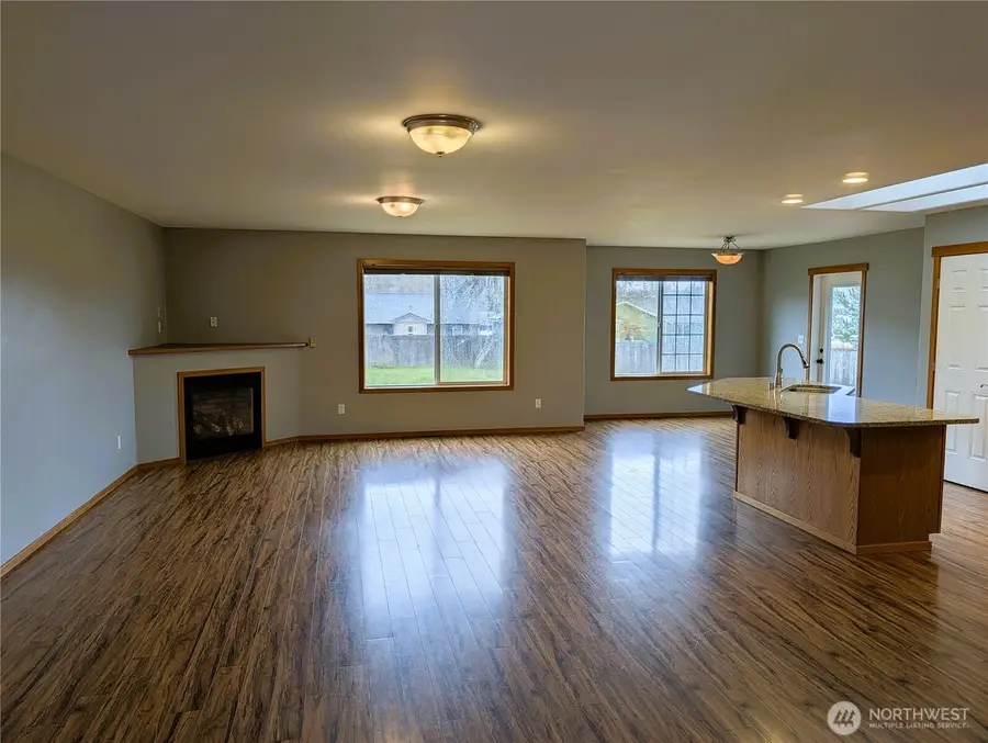 309 S 5th Street, McCleary, WA 98557 - #3