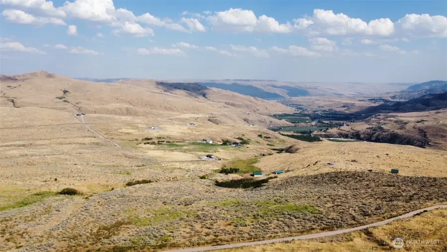 0 Curly Horse Drive, Pateros, WA 98846 - #3