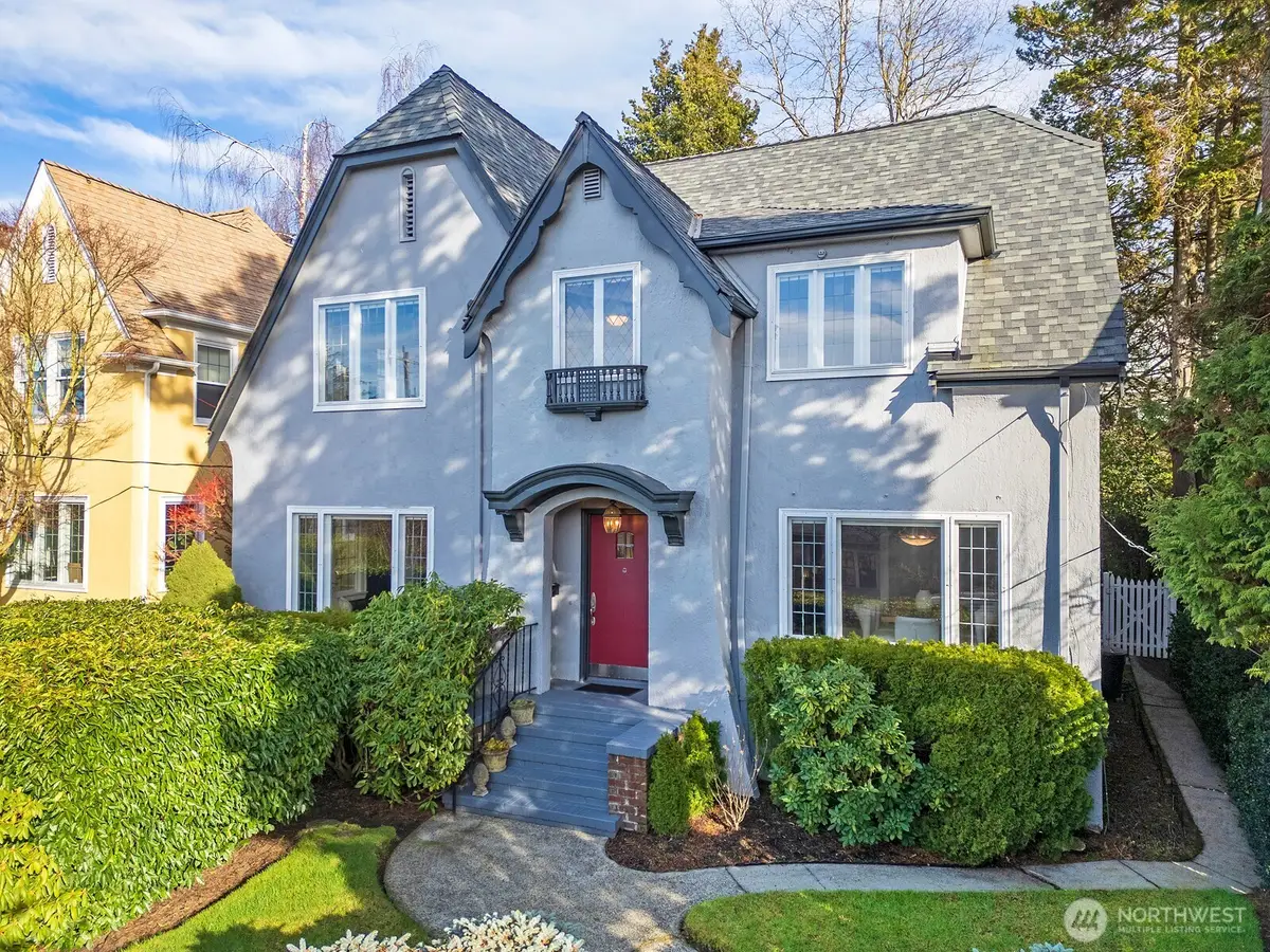 1812 10th Avenue E, Seattle, WA 98102 - #1