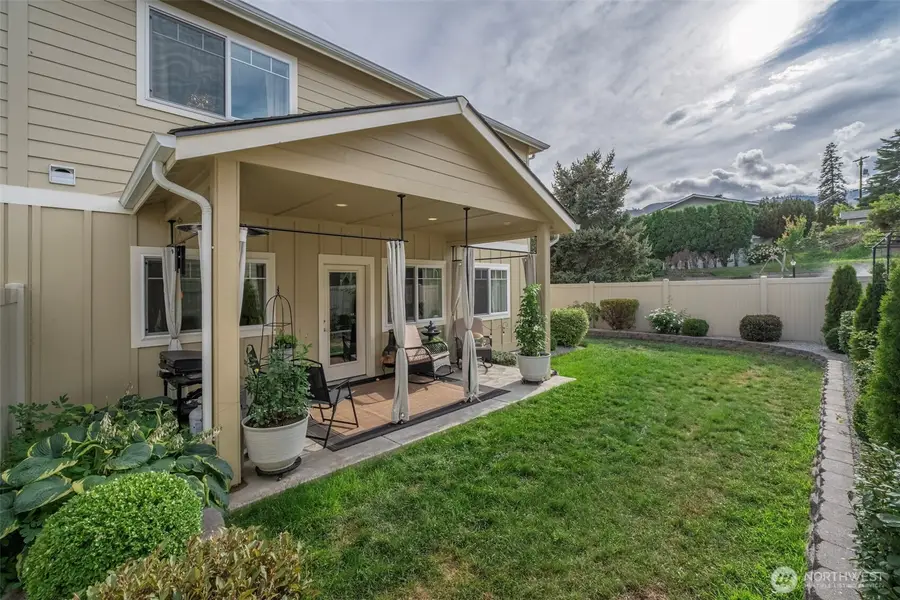 1804 Mulberry Lane, Wenatchee, WA 98801 - #2
