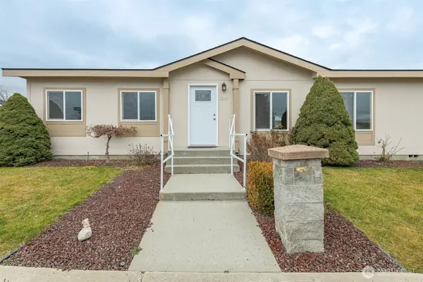 1200 Gallers Street, Wenatchee, WA 98801