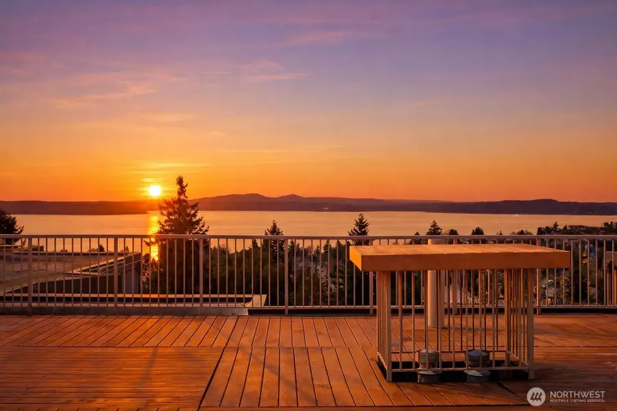 5001 California Avenue Sw #202, Seattle, WA 98136 - #2