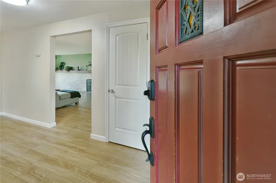 1122 13th Street Sw, Puyallup, WA 98371 - #3