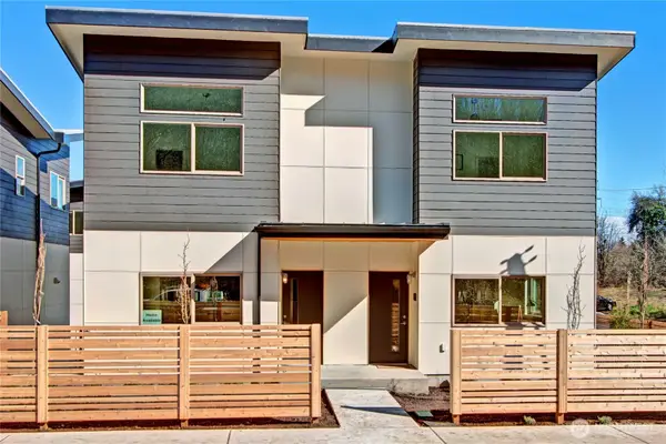 8706 S 42nd Avenue, Seattle, WA 98118